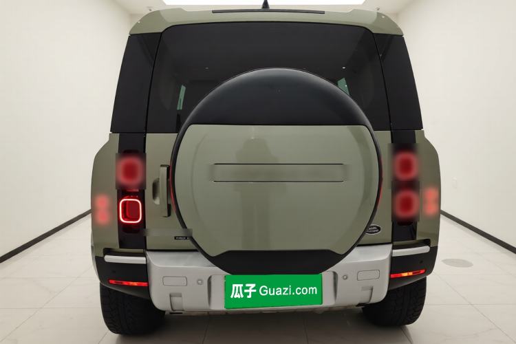 Used Land Rover Defender 2020 110 P400 HSE Rear
