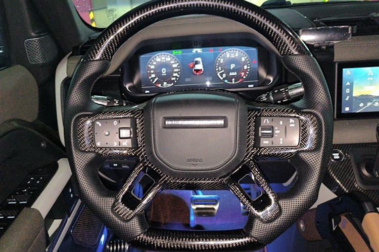 Used Land Rover Defender 2020 110 P400 HSE Steering Wheel