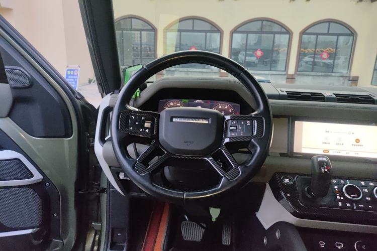 Used Land Rover Defender 2020 110 P400 SE Steering Wheel