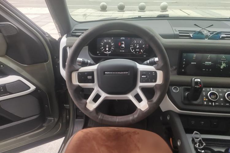Used Land Rover Defender  Steering Wheel