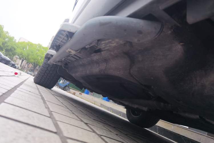 Used Land Rover Defender 2020 110 P400 HSE Chassis Front Right
