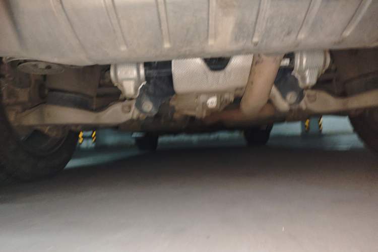 Used Land Rover Defender 2020 110 P400 HSE Chassis Rear