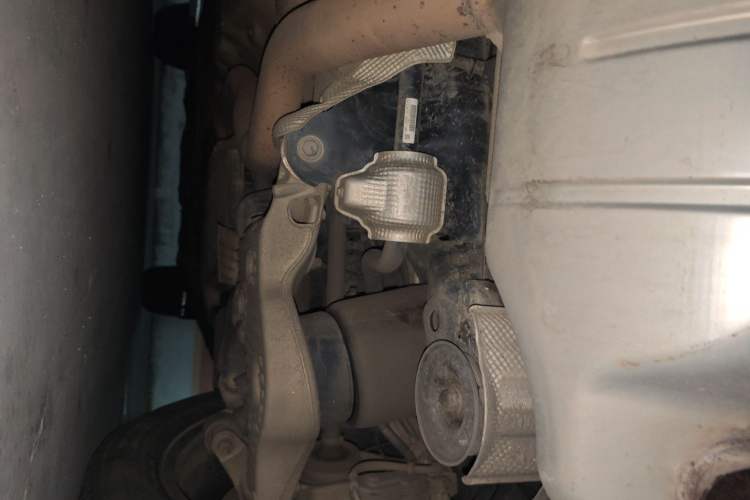 Used Land Rover Defender 2020 110 P400 HSE Chassis Rear Right