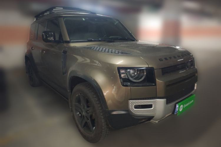 Used Land Rover Defender 2020 110 P400 HSE Front Right 45 Deg