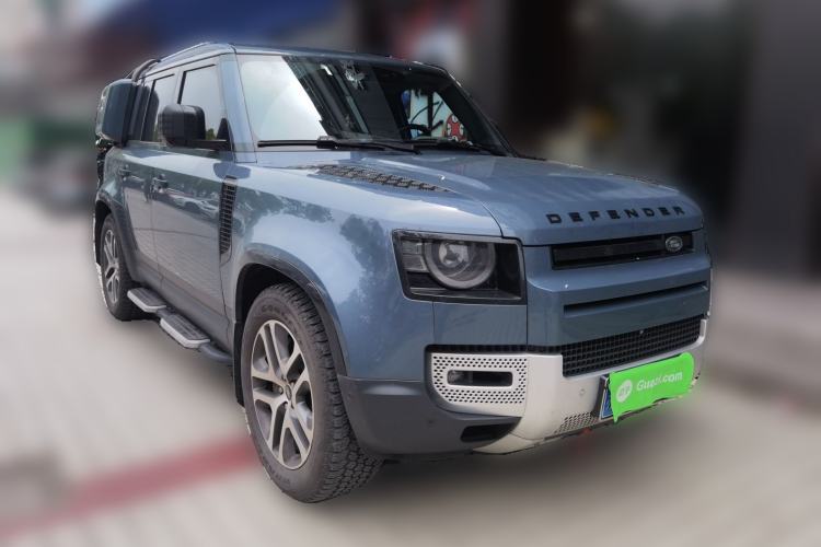 Used Land Rover Defender 2020 110 P400 HSE Front Right 45 Deg