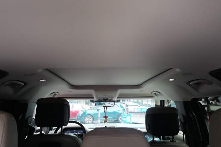 Used Land Rover Defender 2020 110 P400 HSE Headliner