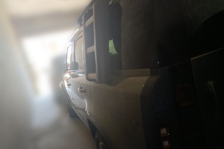 Used Land Rover Defender 2020 110 P400 SE Rear Left 45 Deg