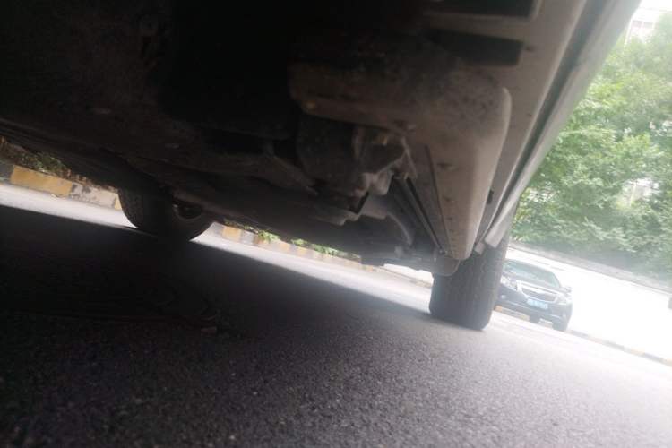 Used Land Rover Defender 2020 110 P400 HSE Chassis Front Left