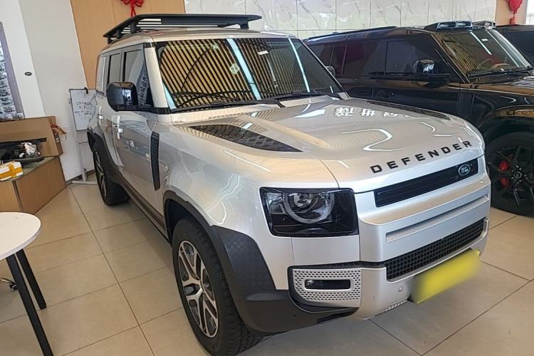 Used Land Rover Defender 2020 110 P400 Dark Special Edition Front Right 45 Deg