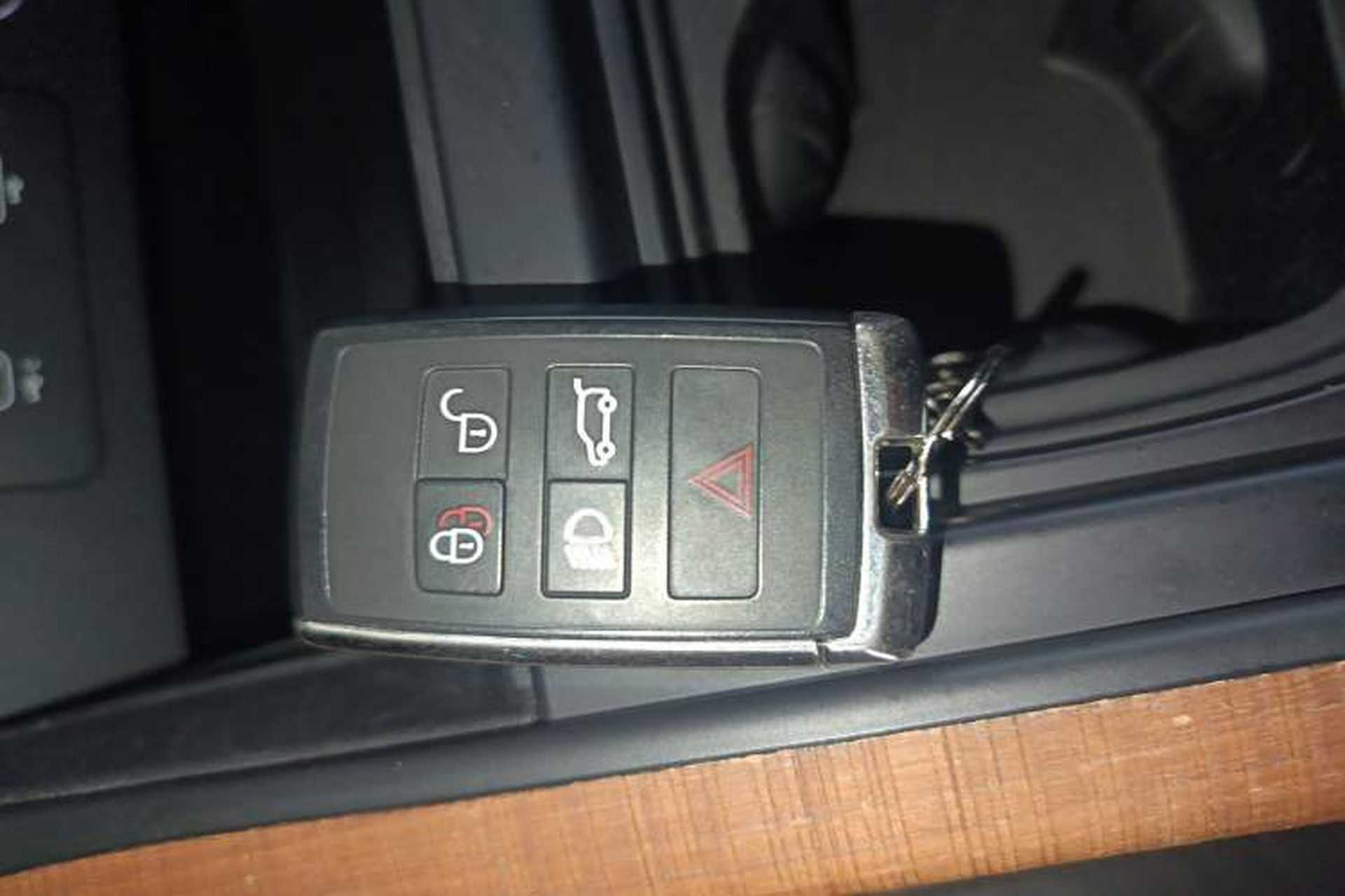 Used Land Rover Defender 2020 110 P400 First Edition Matte Silver Special Kit Version Interior 1