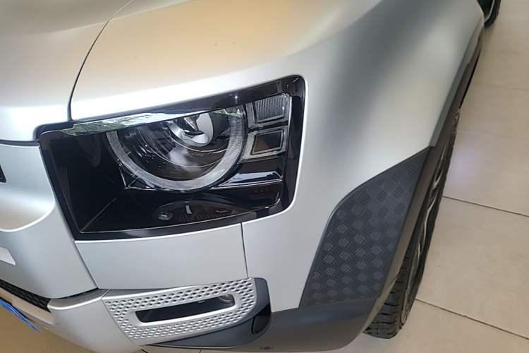 Used Land Rover Defender 2020 110 P400 First Edition Matte Silver Special Kit Version Left Front Headlight