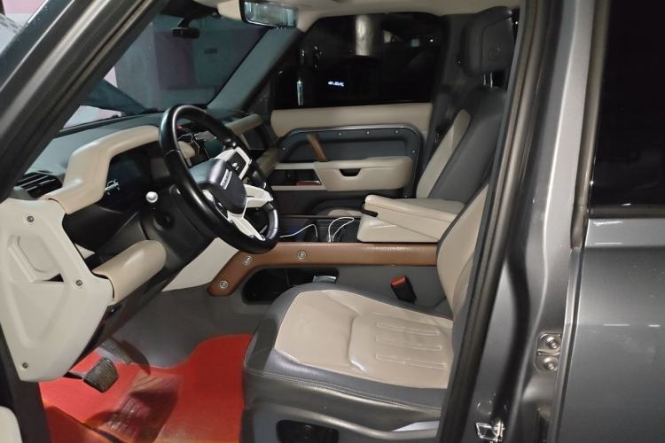 Used Land Rover Defender 2020 110 P400 HSE Left Front Seat