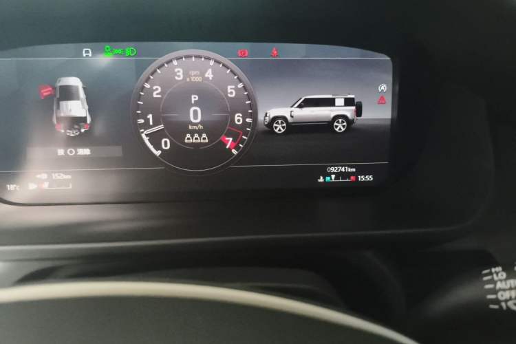 Used Land Rover Defender 2020 110 P400 HSE Odometer Close Up