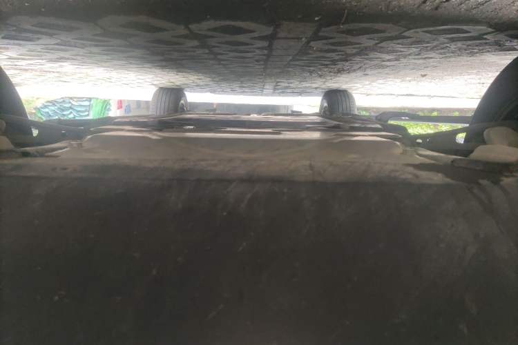 Used Land Rover Defender 2021 110 P400 X Chassis Front