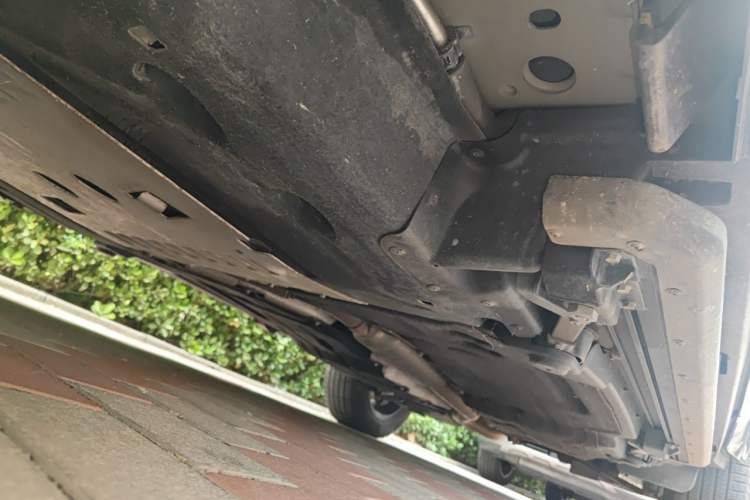 Used Land Rover Defender 2021 110 P400 X-DYNAMIC HSE Chassis Front Left
