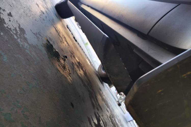 Used Land Rover Defender  Chassis Front Right