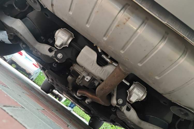 Used Land Rover Defender 2021 110 P400 X-DYNAMIC HSE Chassis Rear
