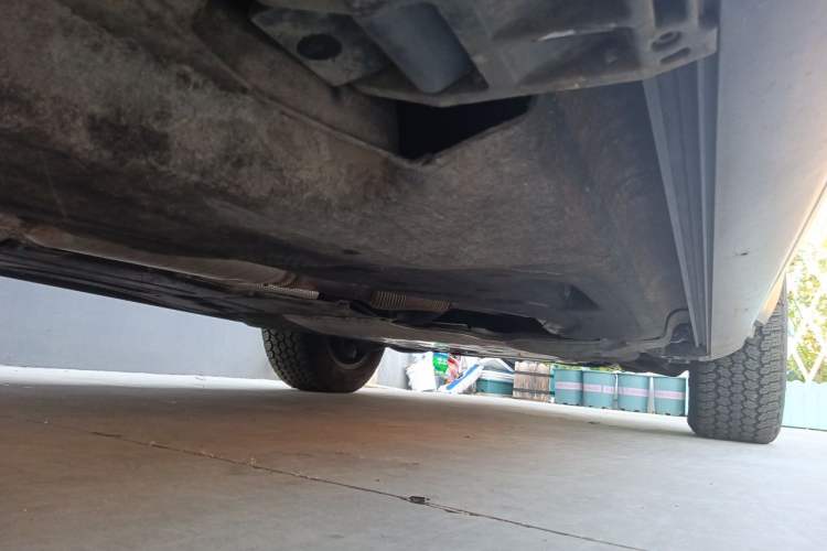 Used Land Rover Defender 2021 110 P400 Dark Special Edition Chassis Rear Right