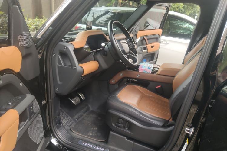 Used Land Rover Defender 2021 110 P400 X Driver Seat
