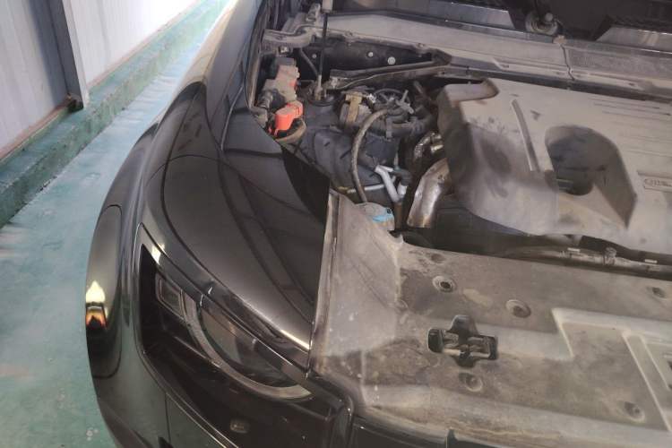 Used Land Rover Defender  Engine Bay Right
