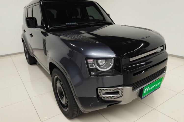Used Land Rover Defender 2021 110 P400 X Exterior 1