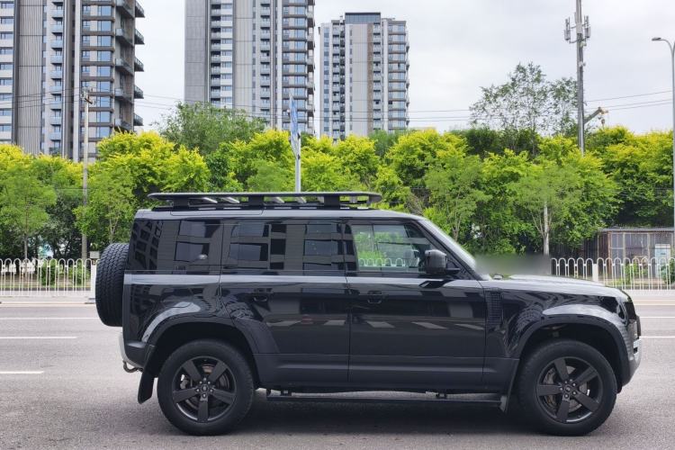 Used Land Rover Defender 2021 110 P400 Dark Special Edition Exterior 3