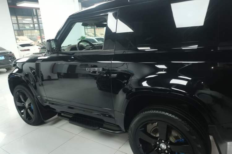 Used Land Rover Defender 2021 90 P400 X-DYNAMIC S Exterior 3