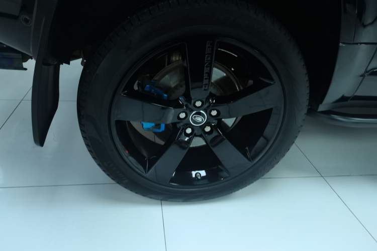Used Land Rover Defender 2021 90 P400 X-DYNAMIC S Exterior 8