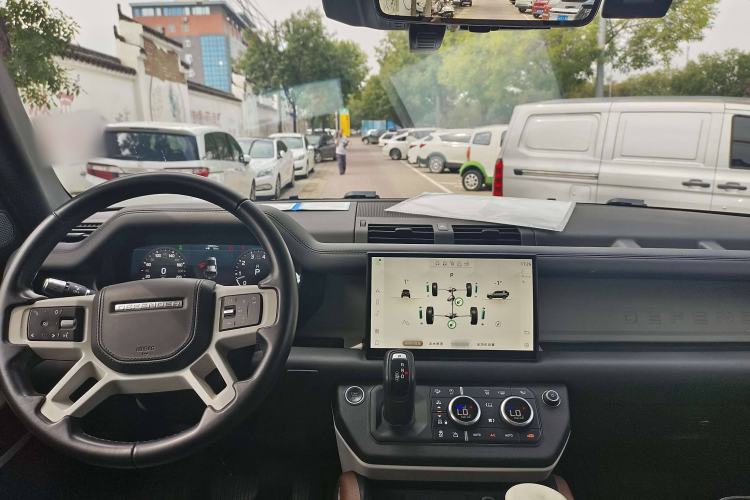 Used Land Rover Defender 2021 110 P400 Dark Special Edition Interior 1