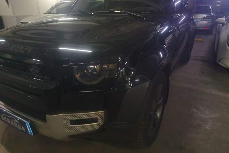 Used Land Rover Defender 2021 110 P400 Dark Special Edition Left Front Headlight