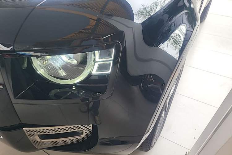 Used Land Rover Defender 2021 110 P400 X Left Front Headlight