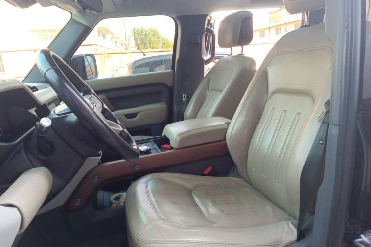 Used Land Rover Defender 2021 110 P400 Dark Special Edition Left Front Seat