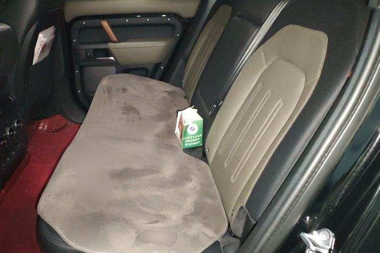 Used Land Rover Defender 2021 110 P400 X-DYNAMIC HSE Left Rear Seat