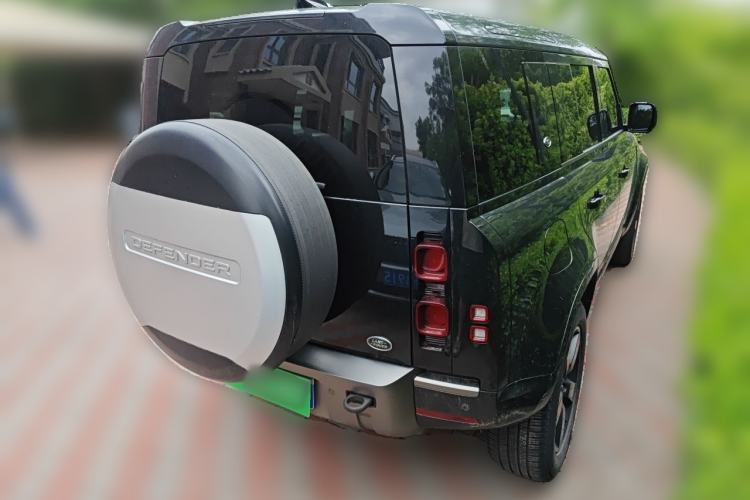 Used Land Rover Defender 2021 110 P400 X-DYNAMIC HSE Rear Right 45 Deg