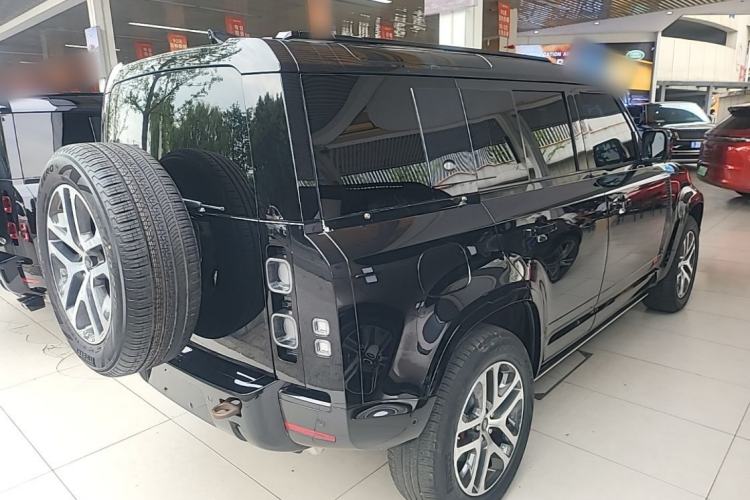 Used Land Rover Defender 2021 110 P400 X Rear Right 45 Deg