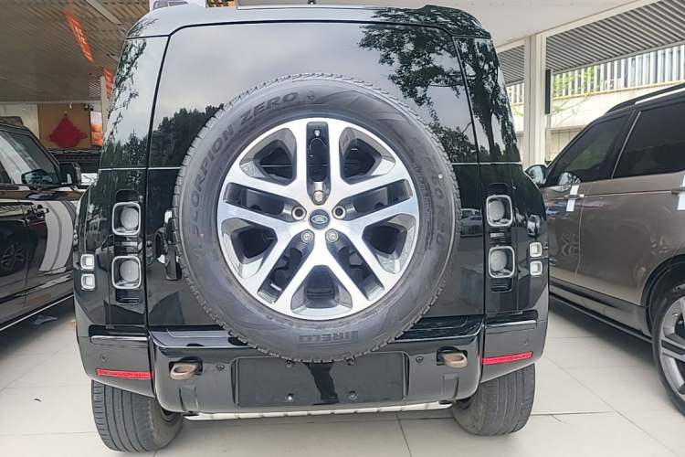 Used Land Rover Defender 2021 110 P400 X Rear