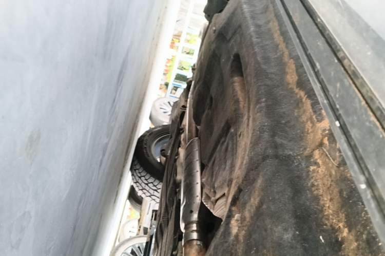 Used Land Rover Defender 2021 110 P400 X-DYNAMIC HSE Right Side Sill