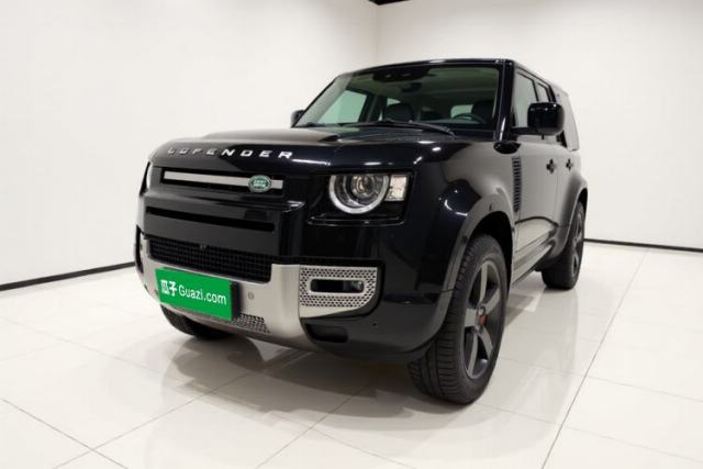 Ojetý Land Rover Defender 2021 110 P400 X-DYNAMIC HSE