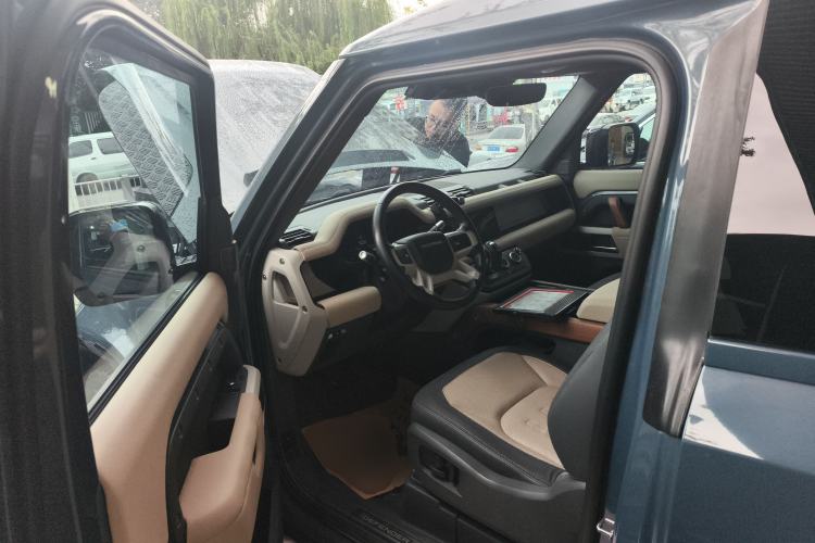 Used Land Rover Defender 2021 90 P400 X-DYNAMIC S Driver Seat