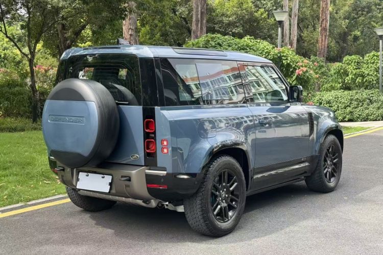 Used Land Rover Defender 2021 90 P400 X-DYNAMIC S Exterior 4