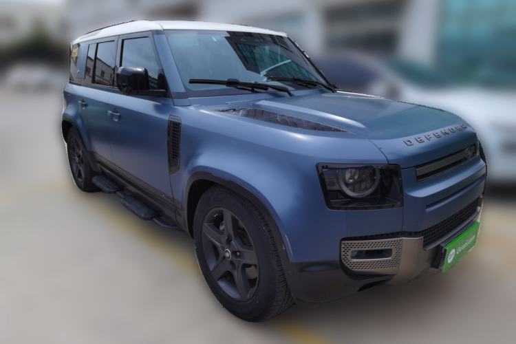 Used Land Rover Defender 2021 110 P400 X-DYNAMIC HSE Front Right 45 Deg