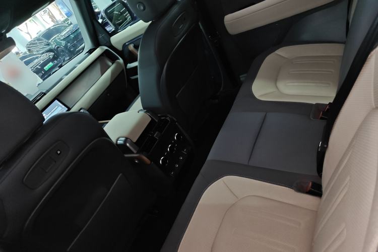 Used Land Rover Defender 2021 90 P400 X-DYNAMIC S Left Rear Seat