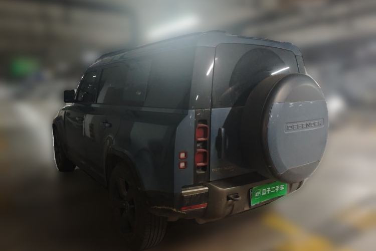 Used Land Rover Defender 2021 110 P400 X-DYNAMIC HSE Rear Left 45 Deg