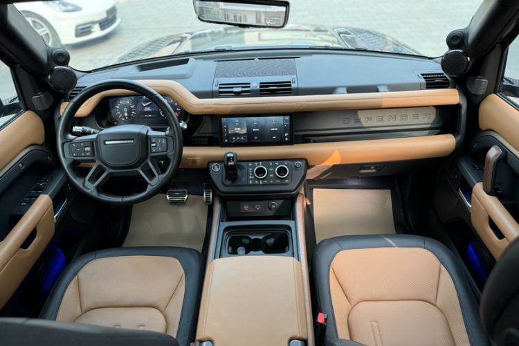 Used Land Rover Defender 2021 110 P400 X Exterior 1