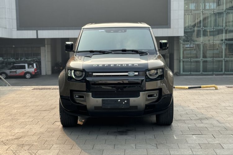 Used Land Rover Defender 2021 110 P400 X Exterior 6