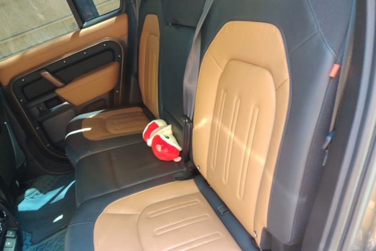 Used Land Rover Defender 2021 110 P400 X Left Rear Seat