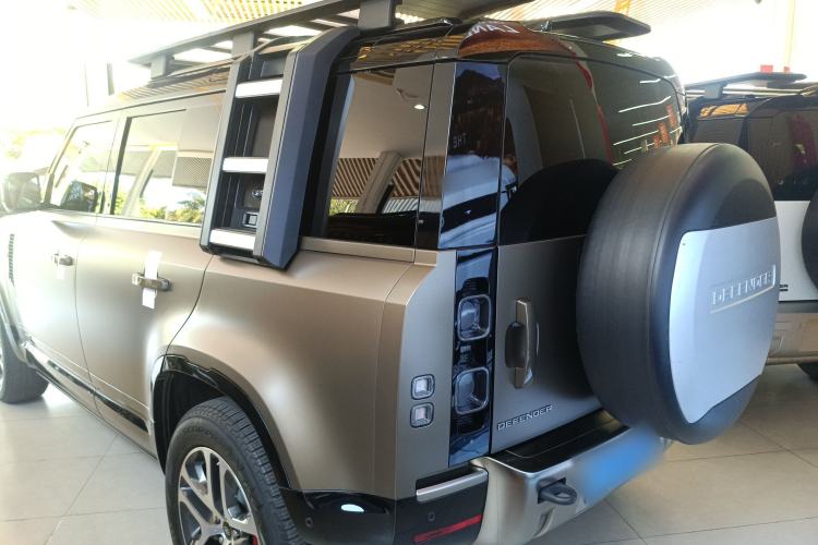 Used Land Rover Defender 2021 110 P400 X Rear