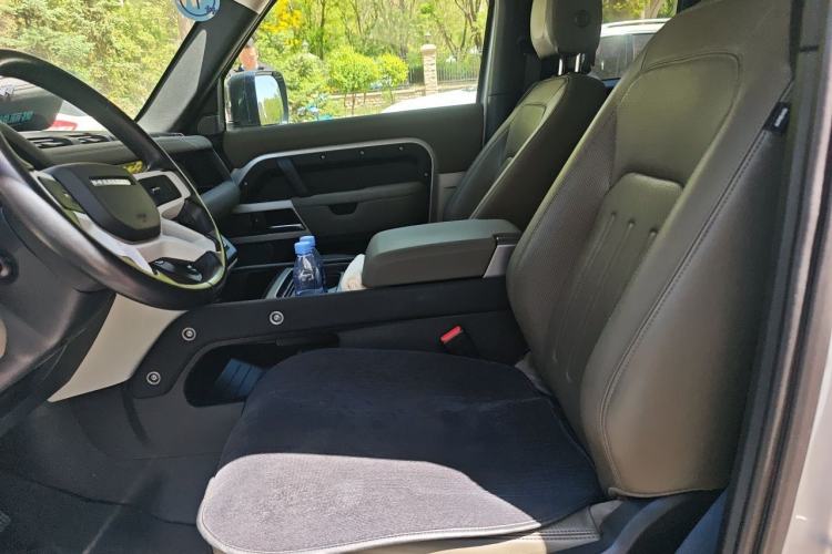 Used Land Rover Defender 2021 90 P400 Classic Reproduction Edition Left Front Seat