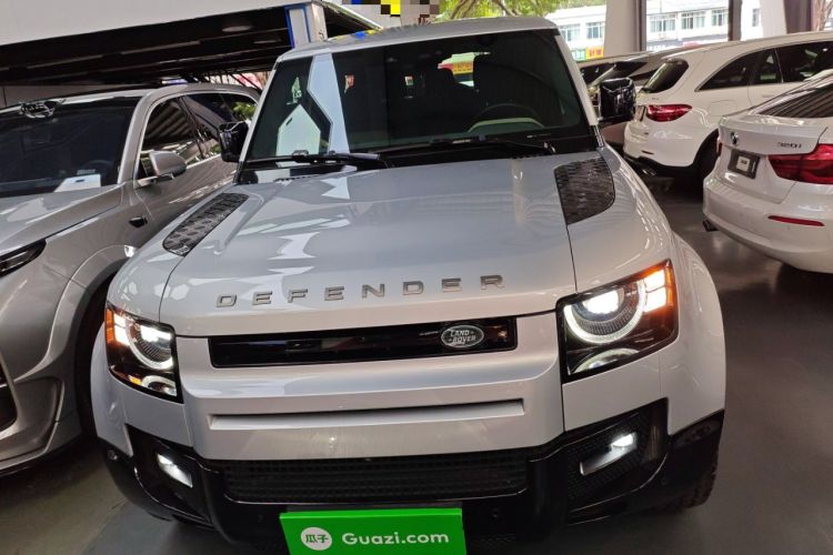 Used Land Rover Defender 2021 90 P400 X-DYNAMIC S Front