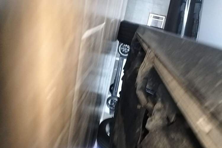 Used Land Rover Defender 2021 110 P400 X Right Side Sill